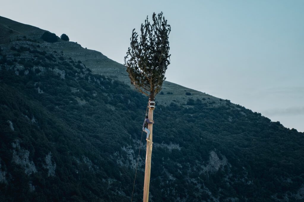 CASTELSARACENO SU LA FRECCIA